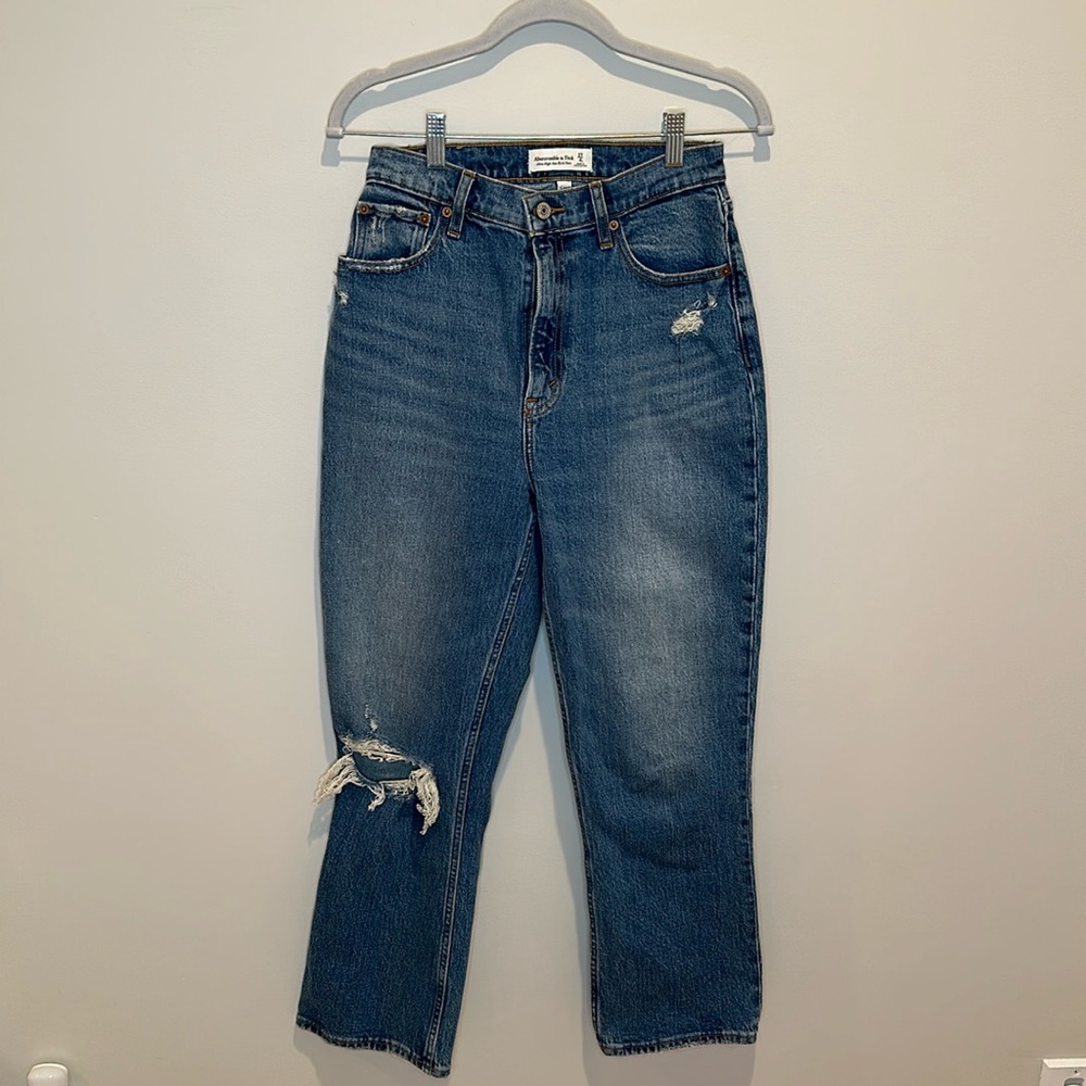 Abercrombie‎ Curve Love High Rise Kick Flare Denim, Size 27/4 LONG
